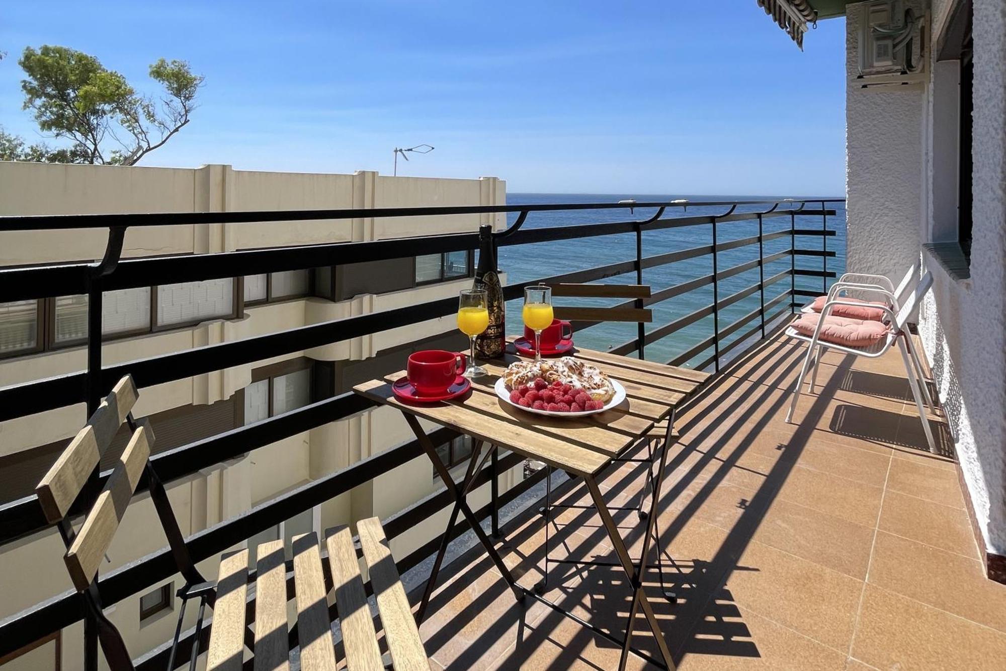 Mediterraneo 508. Fantastic Studio On The Beachfront With Sea Views. Μαρμπέλλα Εξωτερικό φωτογραφία