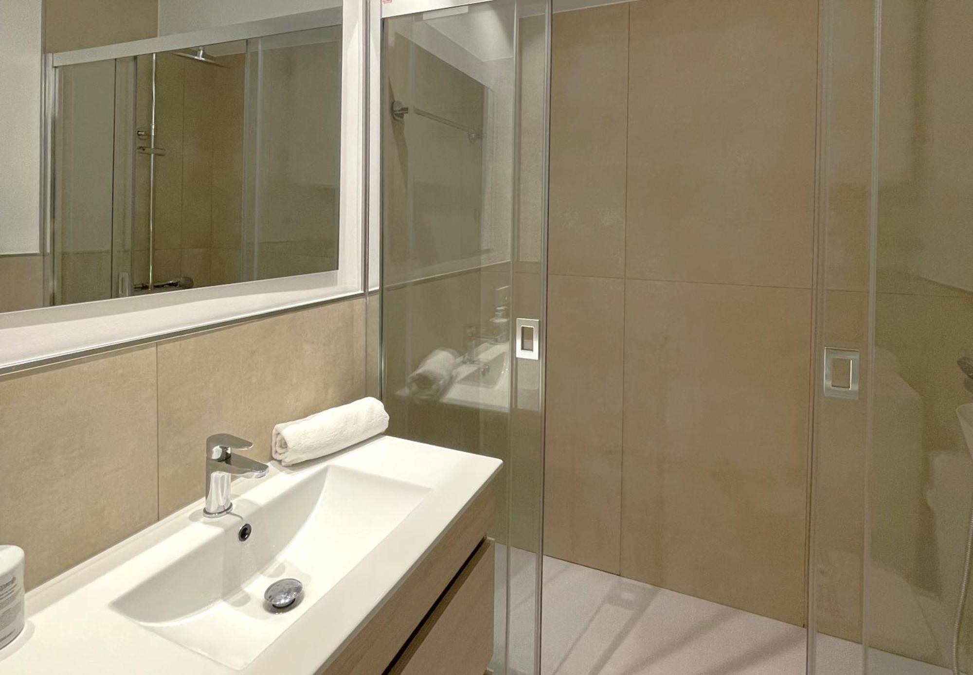 Mediterraneo 508. Fantastic Studio On The Beachfront With Sea Views. Μαρμπέλλα Εξωτερικό φωτογραφία